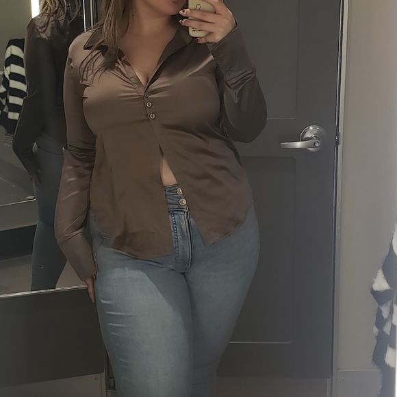 90s Friends inspired brown silk top w/Flared sleeves - Picture 1 of 4